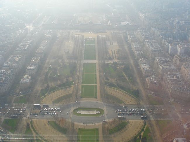 芝生公園(勝手に命名しました)側をパチリ。<br />