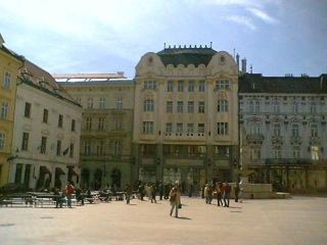 フラブネー広場。