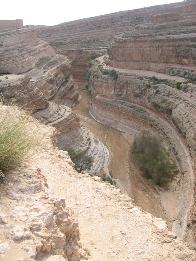 タメルザの滝から走行し、グランドキャニオン張りのミデス峡谷へ