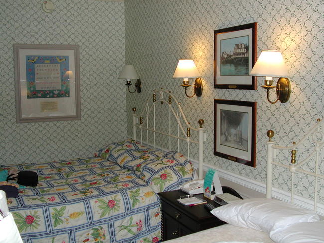 ボードウオークイン<br />部屋の中〜その１