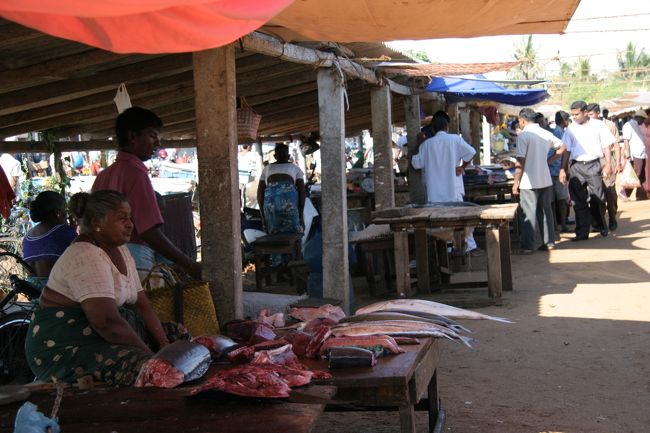 ニゴンボの魚市場