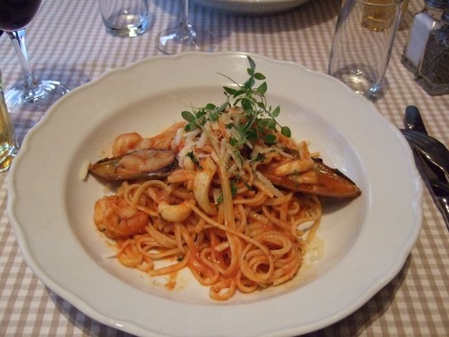 トマト味のパスタ。<br />これもとても美味しいかったです。<br />