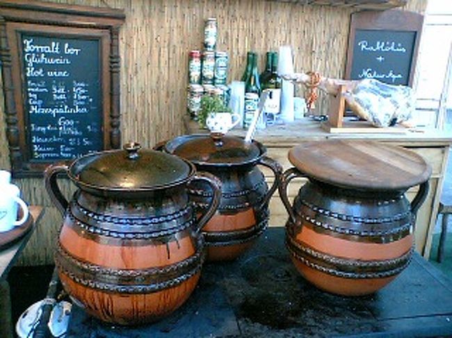 同じ屋台で。秘伝のソースが入ってるんでしょうか。