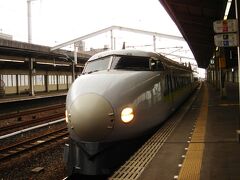 帰りは新幹線で博多へ。

０系が来た！