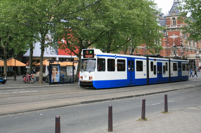 トラム<br />一日乗車券のダーフカールトを利用しました。