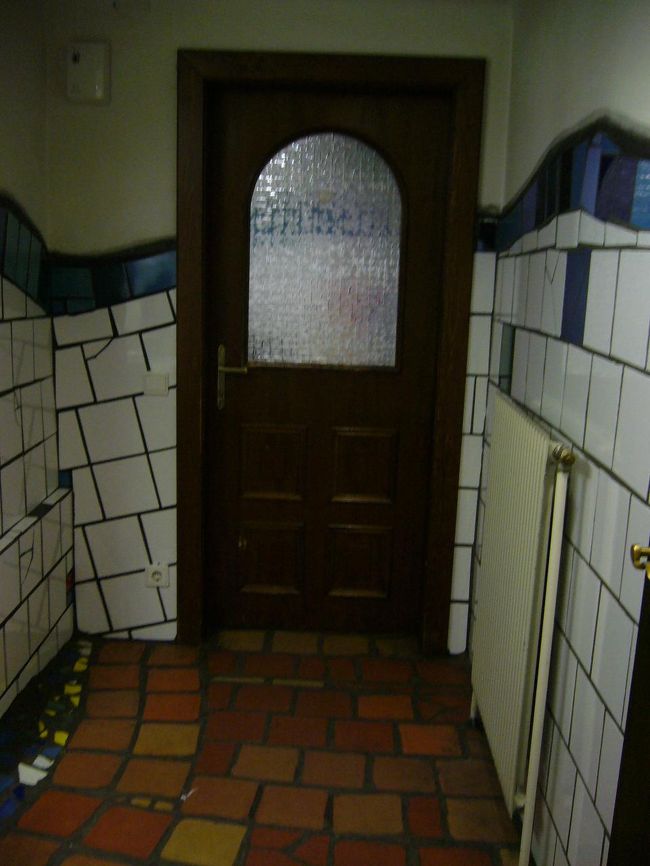 トイレです。鏡も素敵でした。