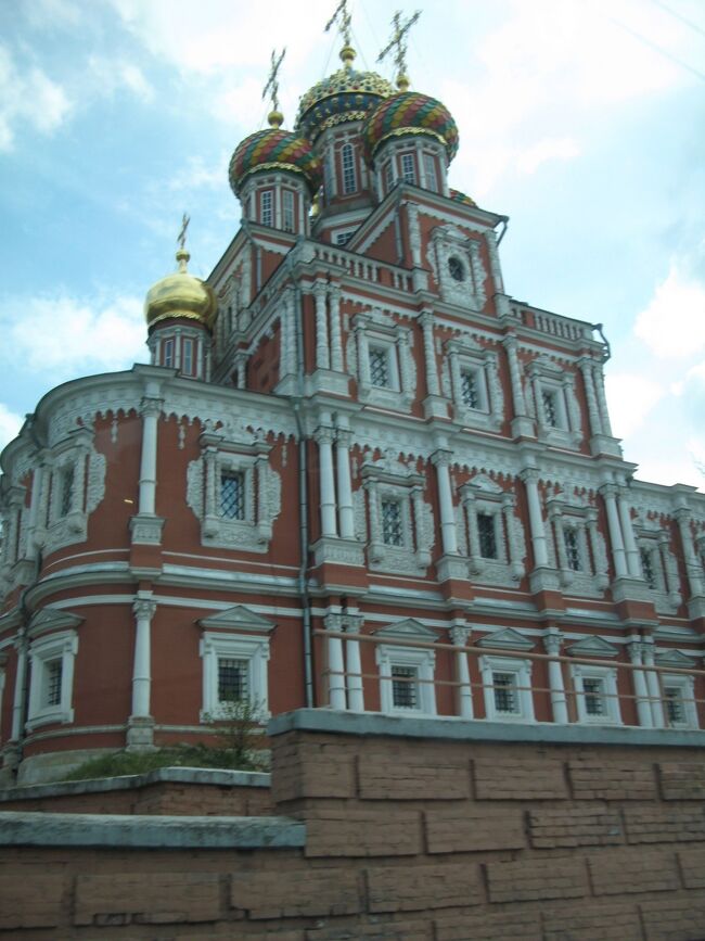 ロジェストヴェンスカヤ教会　１７１９年に完成