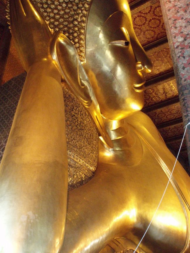 バンコク市内をぐるぐるとまわる。