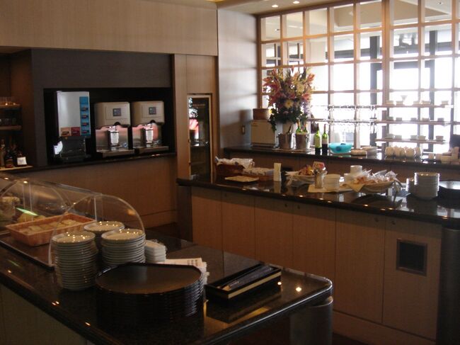 食べ物はこの時間はあまりなし・・・