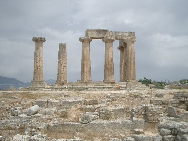 ギリシャ最古の神殿』コリントス(ギリシャ)の旅行記・ブログ by
