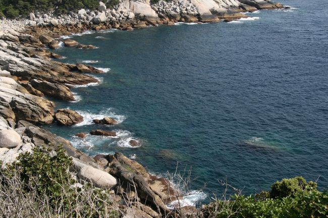 海の青さにうっとり