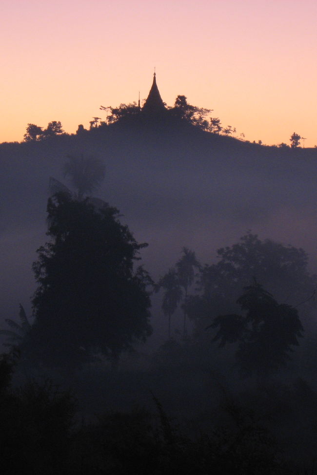 翌朝。<br />赤のとき。