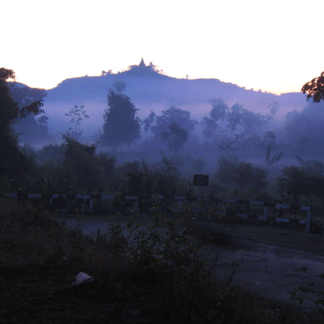 翌朝。<br />青のとき。