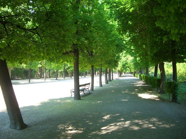 約２００ヘクタールもある広大な敷地、園内はかなり広いです。