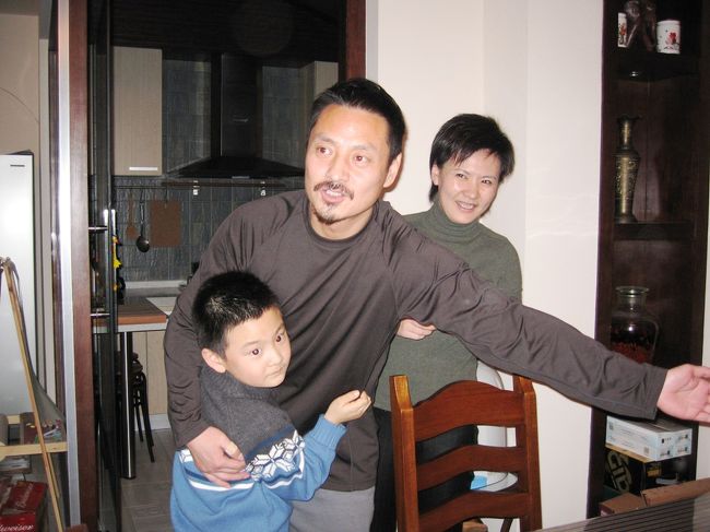 どちらのお宅でも、都会で暮らされている方は、一人っ子です。国の政策だから仕方が無いことですが、少し可哀相な気もします。