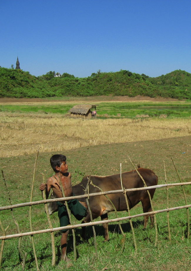 RatanamaungからKohtaungへは長い道のり。