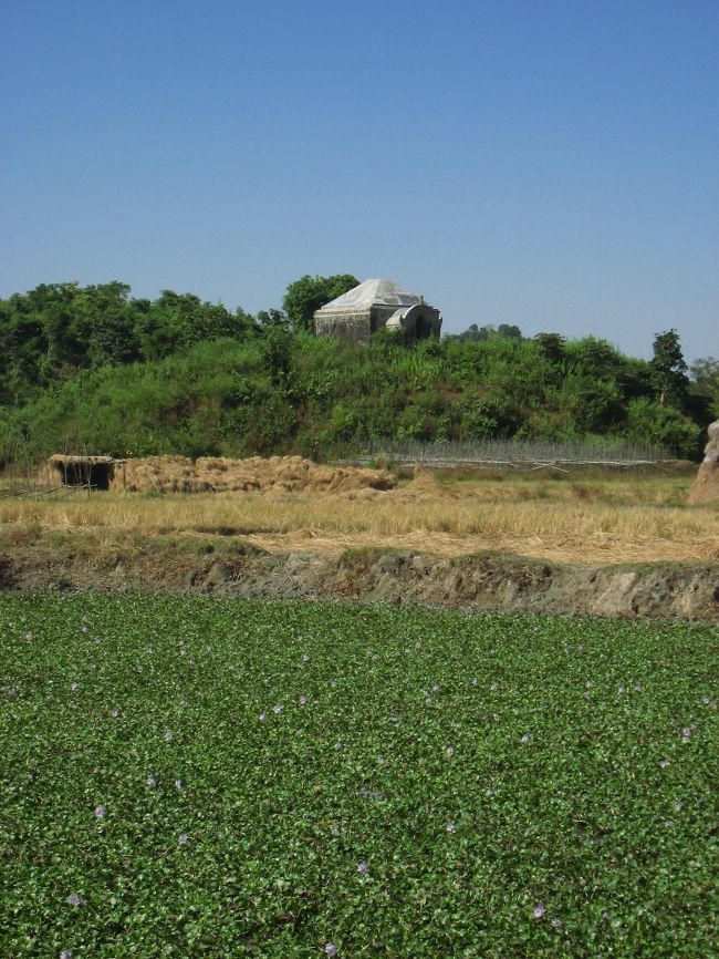 謎の建物があったり