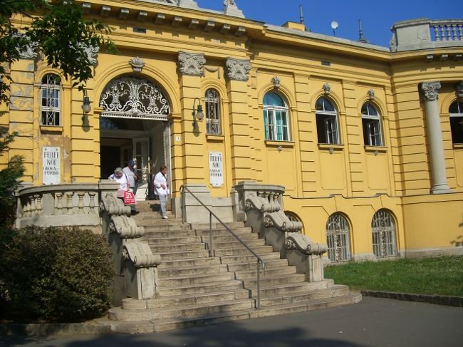 セーチェニ温泉