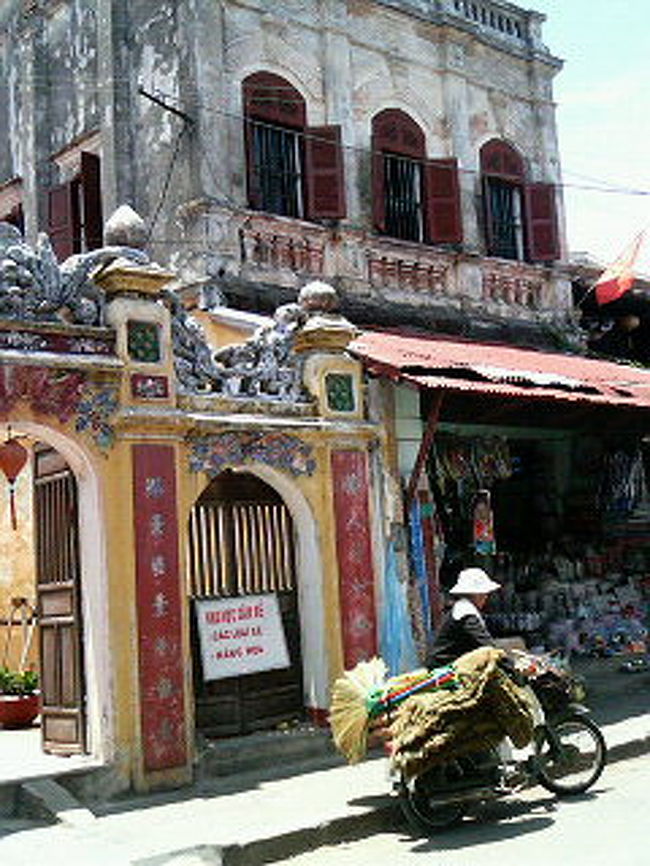 この様な建物も。