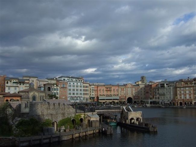 曇りでちょっと怪しい写真になっちゃった