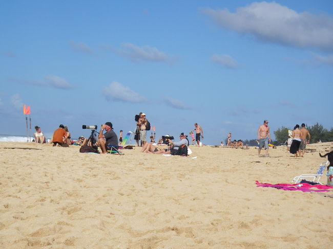 ビーチにはカメラマンがいっぱい！さすが世界的に有名なポイント。