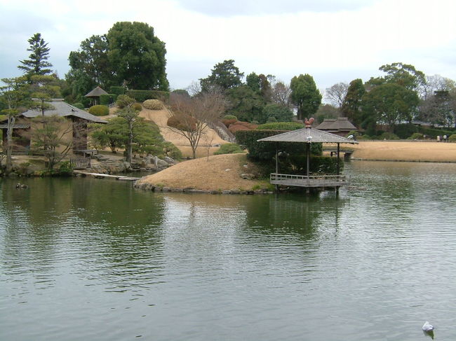 左奥にあるのが唯心山です。