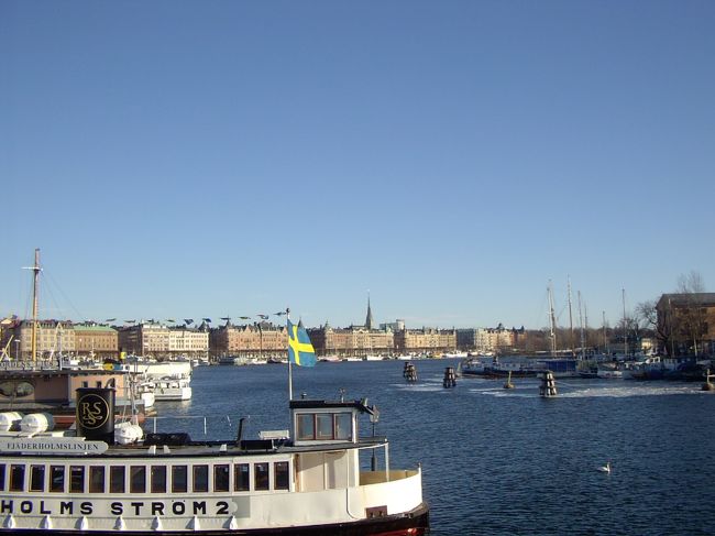 おそらく国立美術館付近からの眺めです。ストックホルムは大都会ですが、『北欧のヴェネツィア』の名に相応しい美しく爽やかな街でした。
