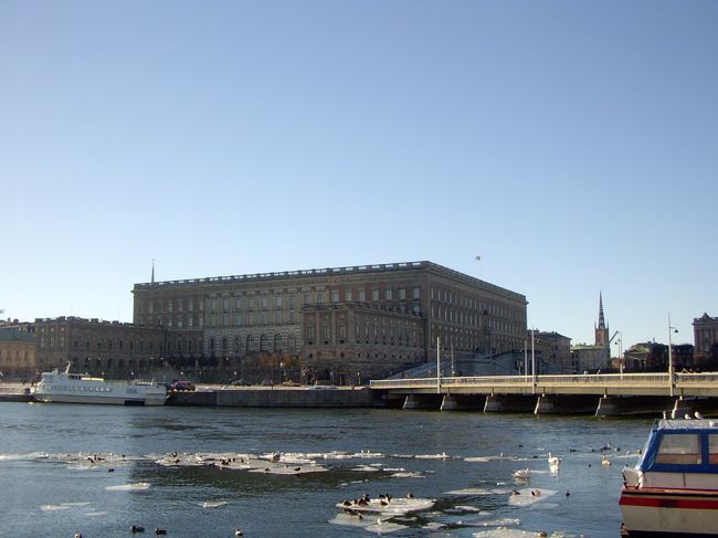 ガムラ・スタンにある王宮です。