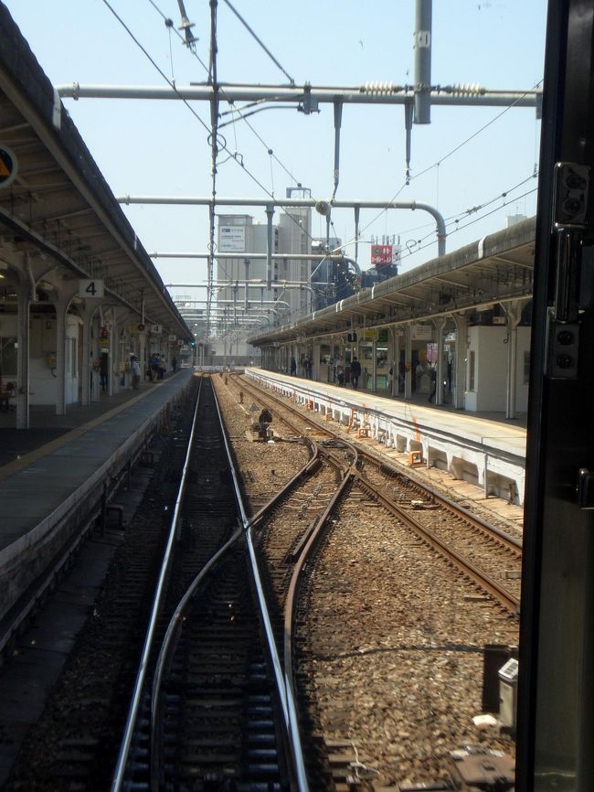 電車先頭からの風景<br /><br />東京じゃ･･･こんな写真撮れないな