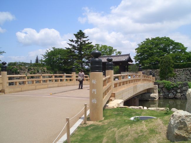 桜門橋<br /><br />まだ新しいです