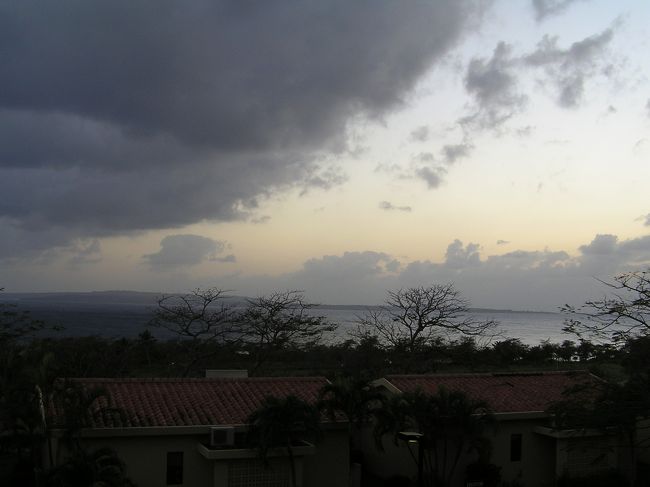 再びサイパン島に戻ってきました。<br />ふと気付くと夕暮れが・・。<br />こういう景色がたまりませんーー
