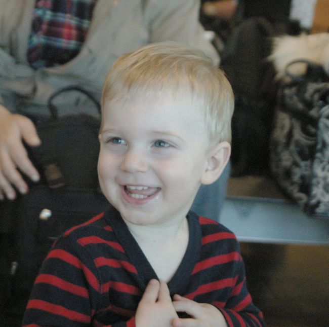 ヘルシンキ空港待合室のスナップ写真。