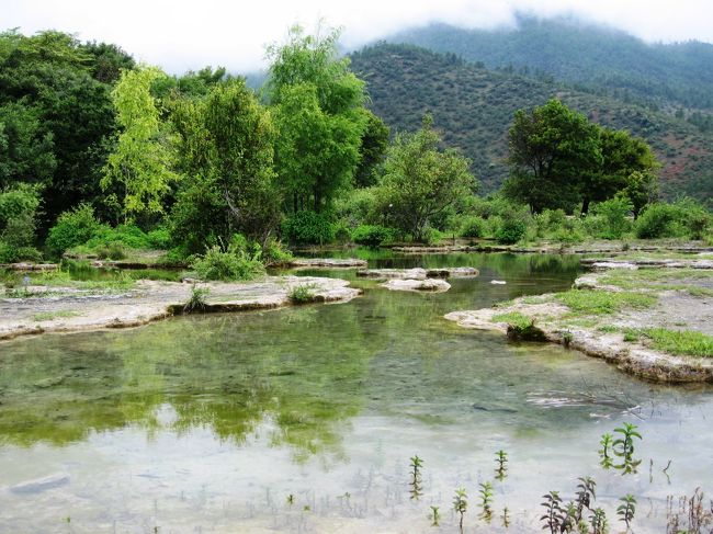 ２番目の観光スポットです。広い台地に人工の箱庭のような景観が広がっていました。これが天然に出来たものであるだけに、驚きです。