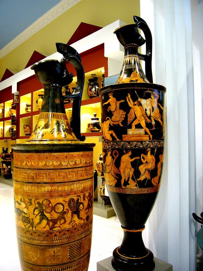 古代ギリシャ 赤絵陶器 作り出さ 壺