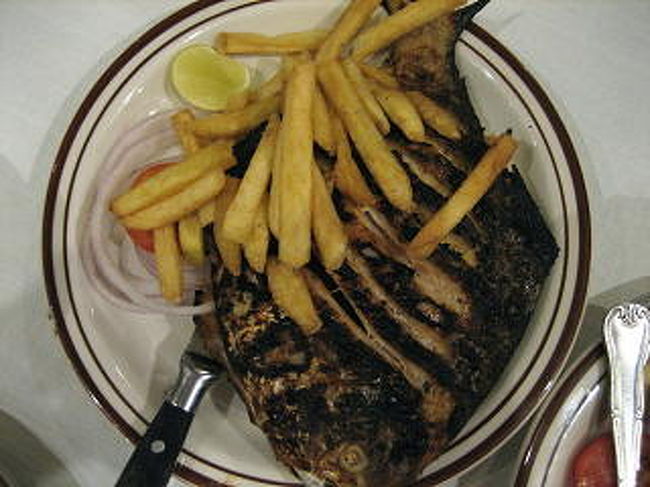 <br />マナガツオ。新鮮。<br />でももうちょっと焼いてほしかった。<br />今度きたらウェルダンていおう。  <br />  <br />