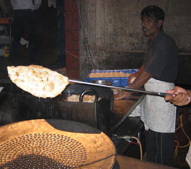 <br />これはパンを揚げてるとこ。  <br /><br />