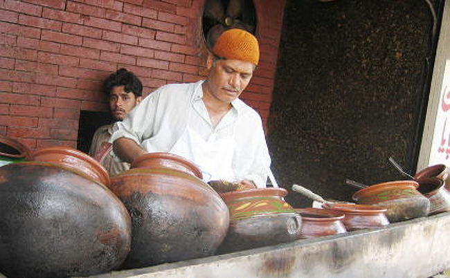 <br />ハンディとは素焼きの壷という意味らしいです。