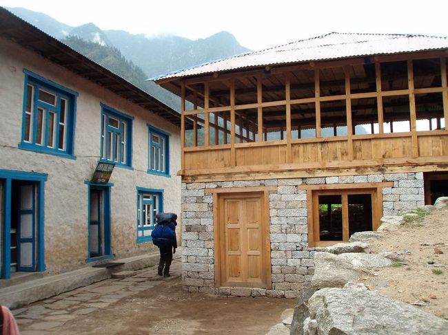 建設中の建物。