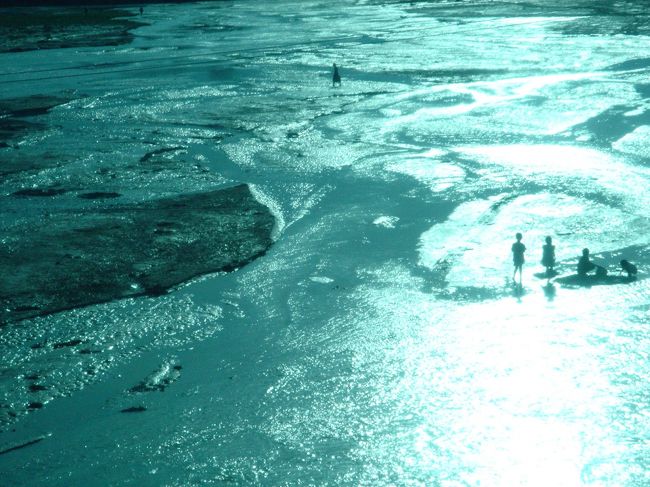 ヤンゴンへ向かう帰りのバスから。<br /><br />ヤンゴンへは、K１５０００<br />途中2回のタイヤ修理があって、16時間半。<br /><br />結構きつかった。