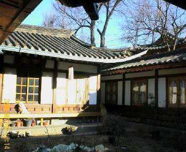 ゲストハウスの中庭。