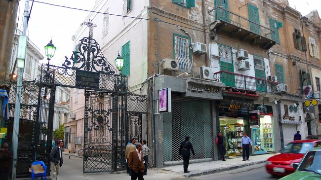 こっちは有名な聖マルコ大聖堂。