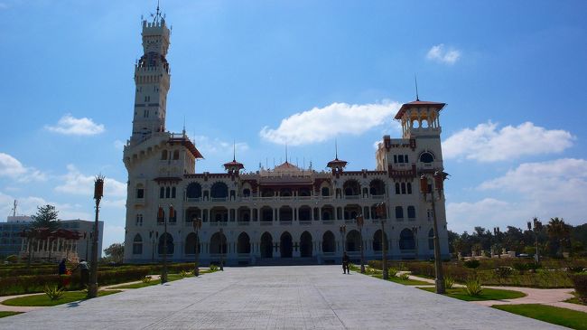 モンタザ宮殿。