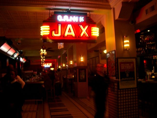 このレストランで夕食を頂きます。