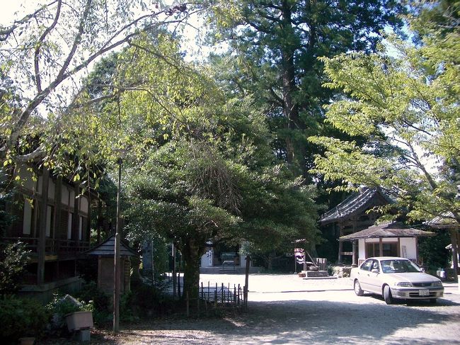 ■想い出さがし奈良１１５０ｋｍの旅<br /><br />●吉野如意輪寺<br />　1333年4月、鎌倉幕府との戦いに敗れた後醍醐天皇は隠岐に流されました。<br />
