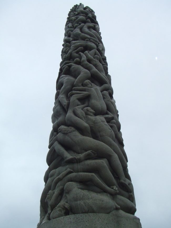 老若男女121体もの人間が刻まれています。<br />ちょっと怖い＾＾；