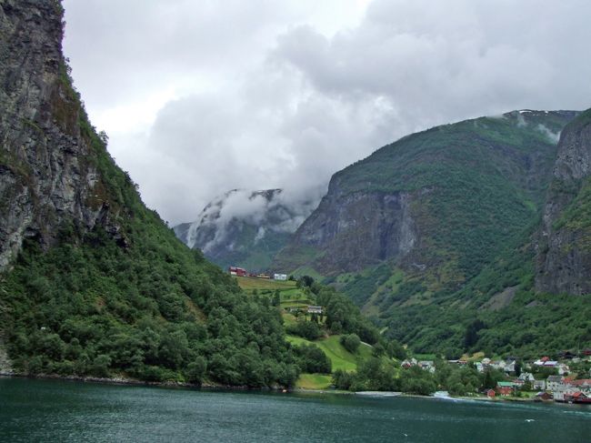 大自然に囲まれた暮らし、ちょっと憧れます。