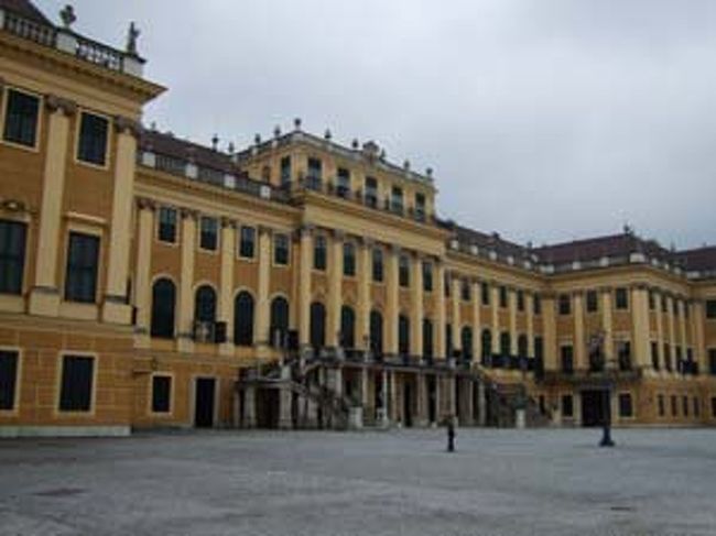 シェーンブルン宮殿。