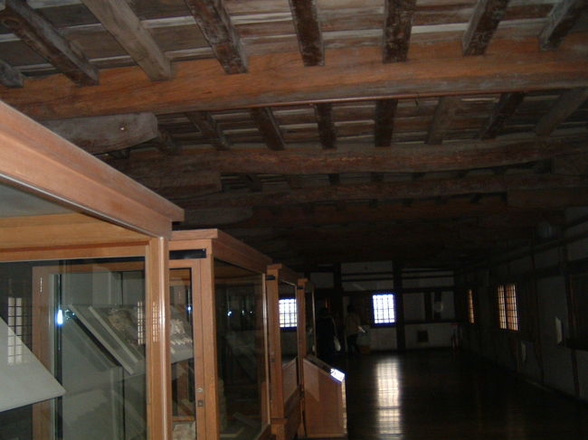 このへんで、キングの寝室はどこだった？と、パパが聞いた。