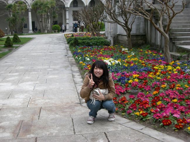 トプカプ宮殿の中で♪<br /><br />広かった！！そして寒かった☆