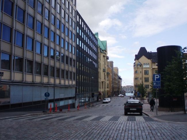 ヌークシオ国立公園の風景に、興奮冷めやらぬ私。<br />しかし、お腹だけはちゃんと空きます。